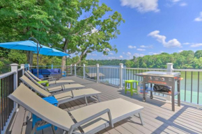 Waterfront Harrodsburg Retreat with Boat Dock!